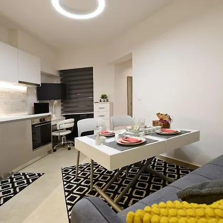 Uni Cozy Apartment *